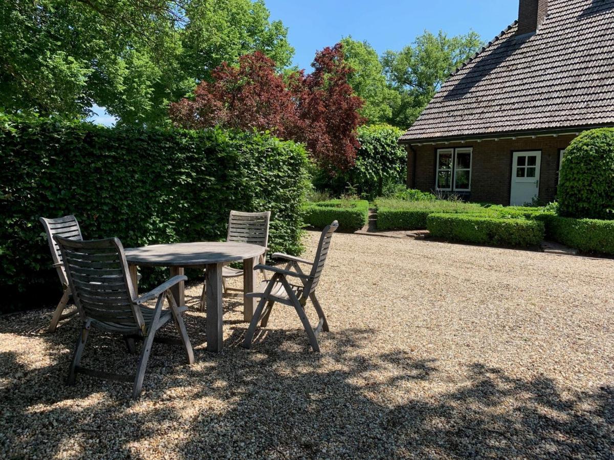 Karibu Het Voorhuis 2 Tot 6 Persoons Luxe Slaapkamers Met Een Mooie Woonkeuken Daarle Exterior foto