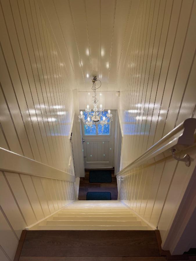 Karibu Het Voorhuis 2 Tot 6 Persoons Luxe Slaapkamers Met Een Mooie Woonkeuken Daarle Exterior foto