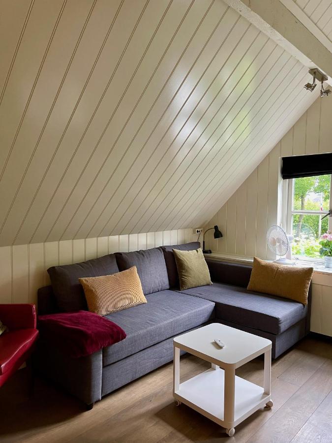 Karibu Het Voorhuis 2 Tot 6 Persoons Luxe Slaapkamers Met Een Mooie Woonkeuken Daarle Exterior foto