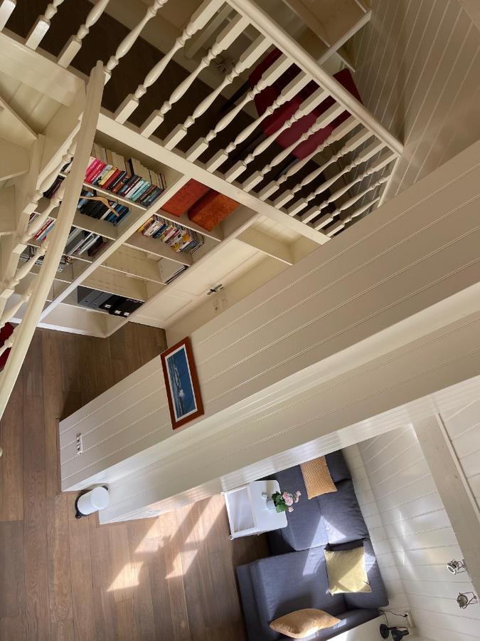 Karibu Het Voorhuis 2 Tot 6 Persoons Luxe Slaapkamers Met Een Mooie Woonkeuken Daarle Exterior foto