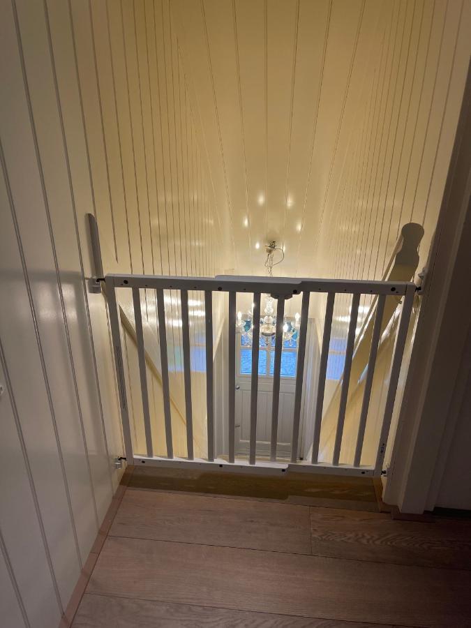 Karibu Het Voorhuis 2 Tot 6 Persoons Luxe Slaapkamers Met Een Mooie Woonkeuken Daarle Exterior foto